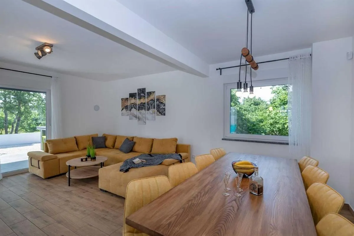 Villa Rovena, A Modern And Luxurious Istrian Villa Juršići